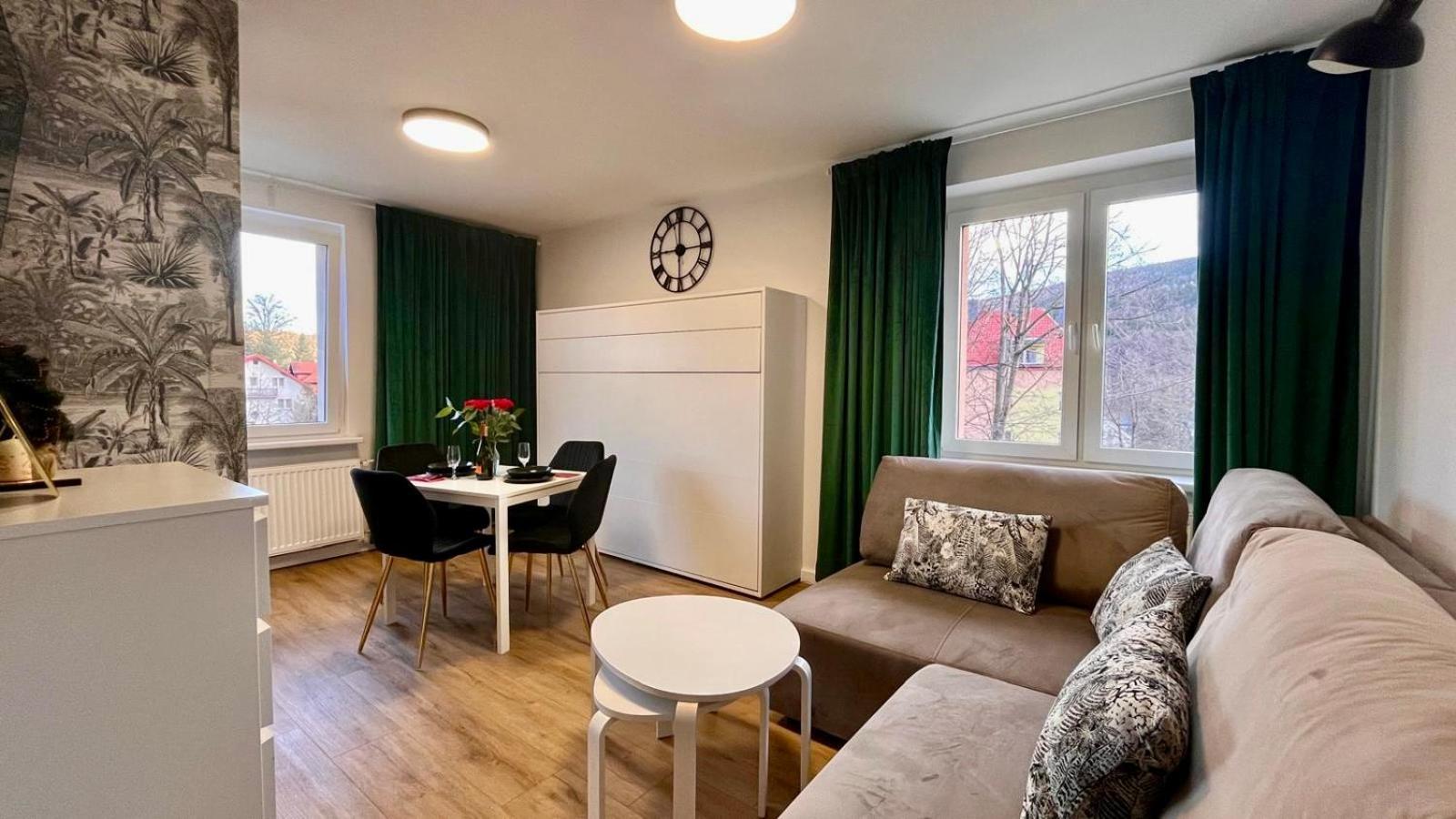 Apartamenty Izerskie Gorska 8 - Blisko Park I Dom Zdrojowy Oraz Wyjscie Na Sky Walk Swieradow-Zdroj Exterior foto