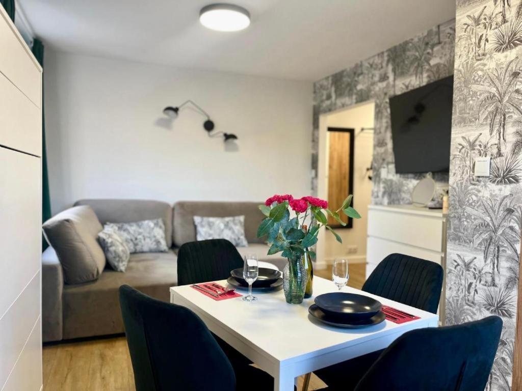 Apartamenty Izerskie Gorska 8 - Blisko Park I Dom Zdrojowy Oraz Wyjscie Na Sky Walk Swieradow-Zdroj Exterior foto